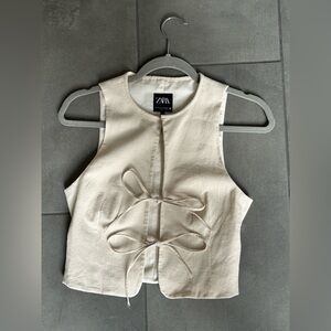 Zara Tie-front sleeveless blouse